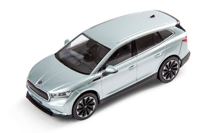 Škoda ENYAQ iV Modellfahrzeug 1:43, arctic silber
