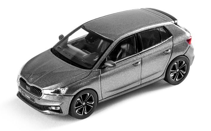 Škoda FABIA IV Modellfahrzeug 1:43, graphitgrau
