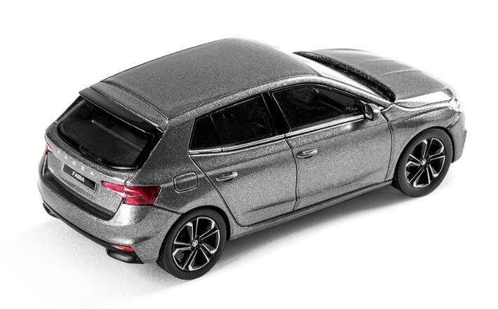 Škoda FABIA IV Modellfahrzeug 1:43, graphitgrau
