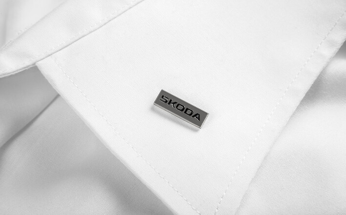 Škoda Anstecknadel, silber/schwarz