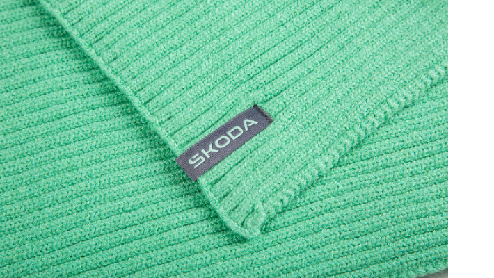 Škoda Mütze und Schal, gestrickt, electric green