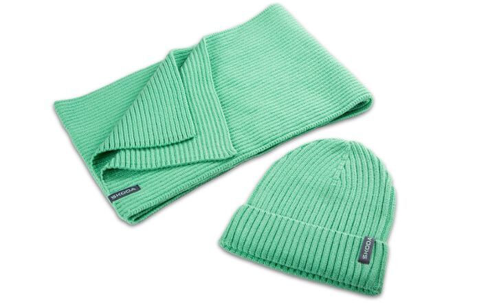 Škoda Mütze und Schal, gestrickt, electric green