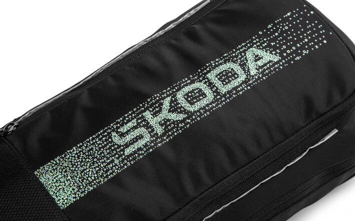 Škoda Fahrradrucksack, 8 l, schwarz/electric green