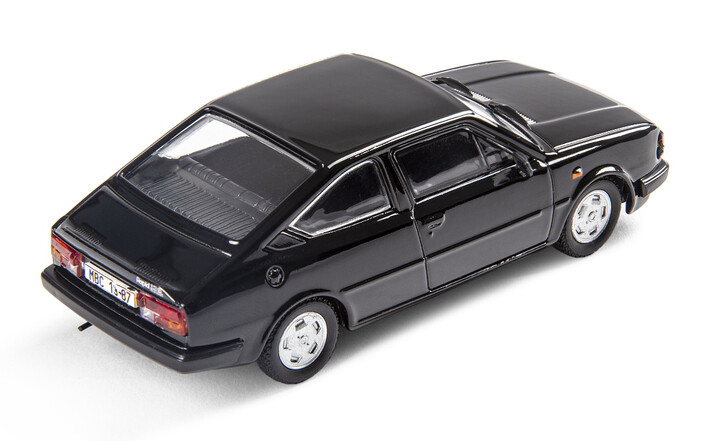 Škoda Rapid 136L (1987) Modellfahrzeug, 1:43, schwarz