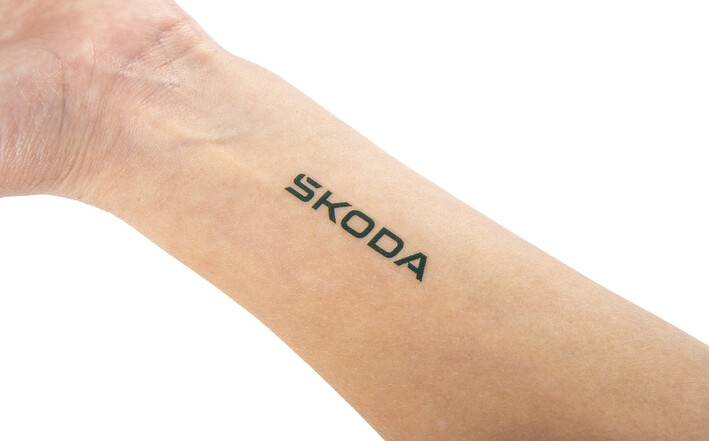 Škoda Klebetattoos, 4 Stück