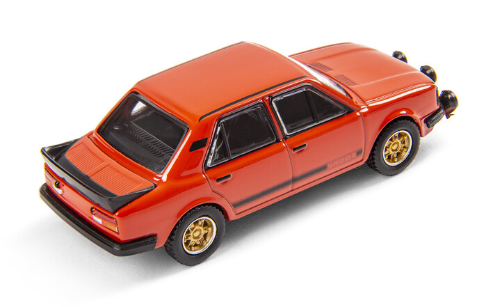 Škoda 130 LR Rallye-Modellfahrzeug Sammlerset, 1:64