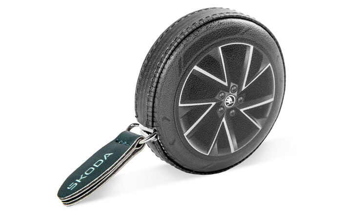Škoda Maßband im Reifen-Design