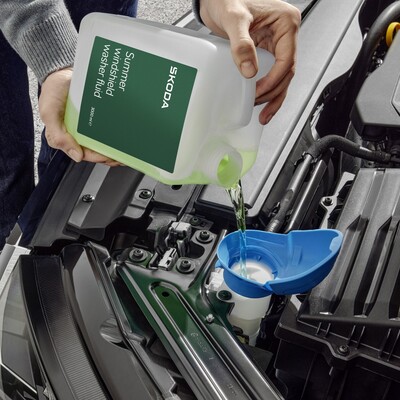 Škoda Deckeltrichter für Waschwasserbehälter